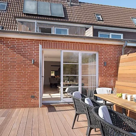 The Дом отдыха *